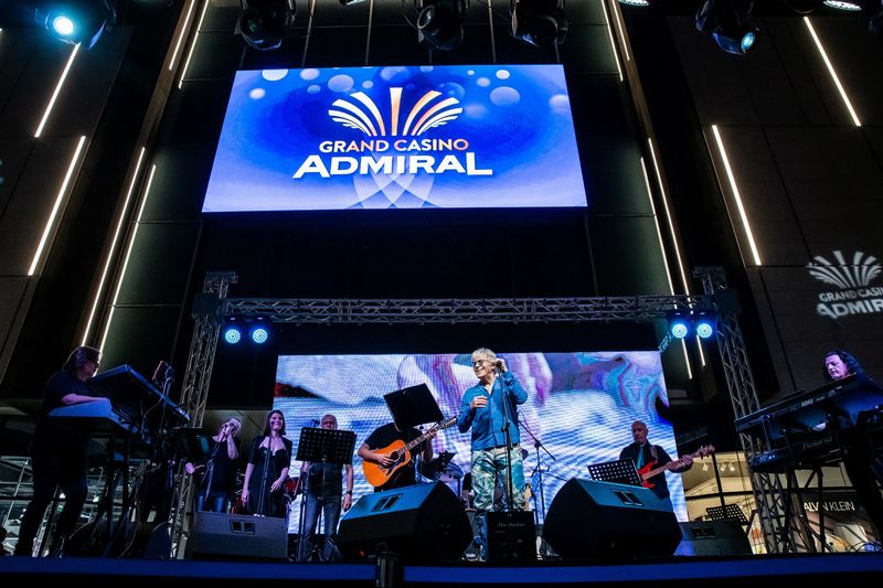 Igralniški center in letovišče ADMIRAL Škofije